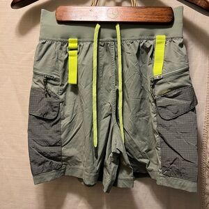Lululemon ,Olive Green women’s Cargo Shorts